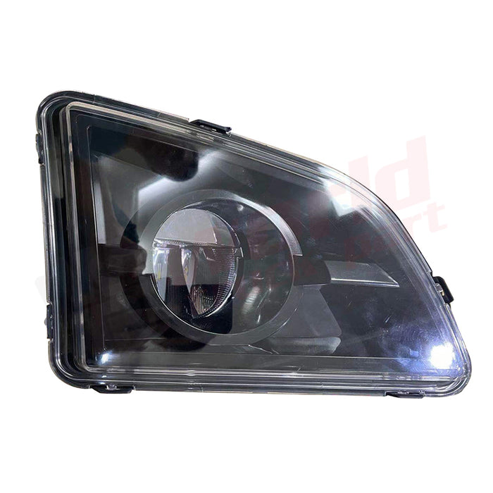 Luz antiniebla derecha, LED, carcasa negra, 2018+, Volvo VNL