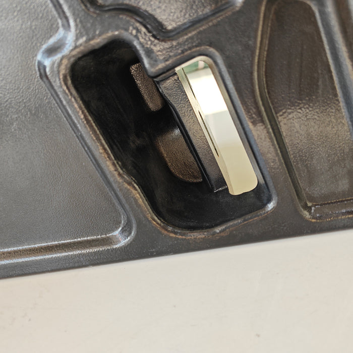 RH Front Step Panel Bracket KW T680 Next Gen