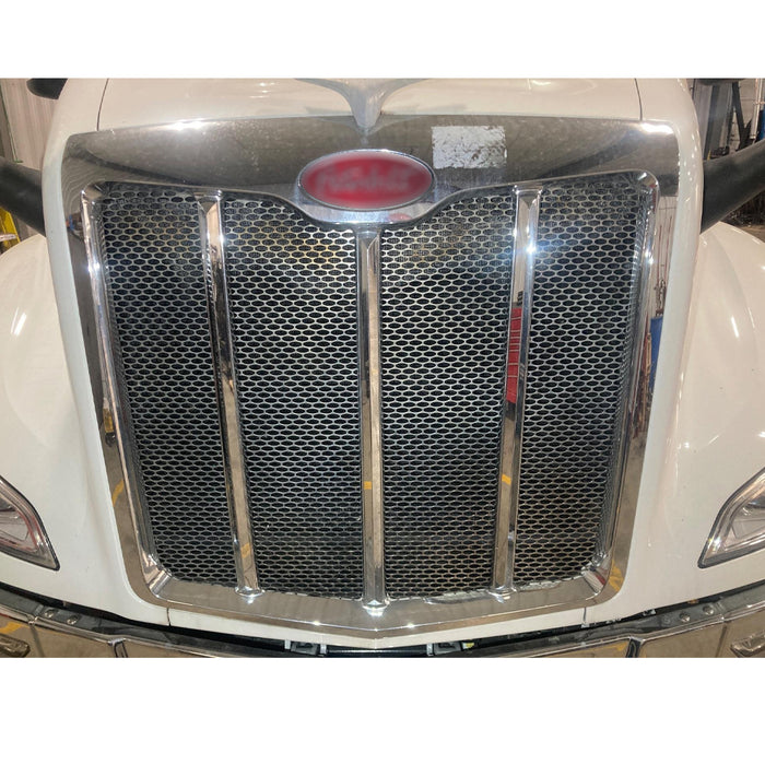 Rejilla protectora contra insectos sin emblema cromada Peterbilt 579 2022+